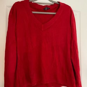 New York & Co Red V neck Sweater Size XL